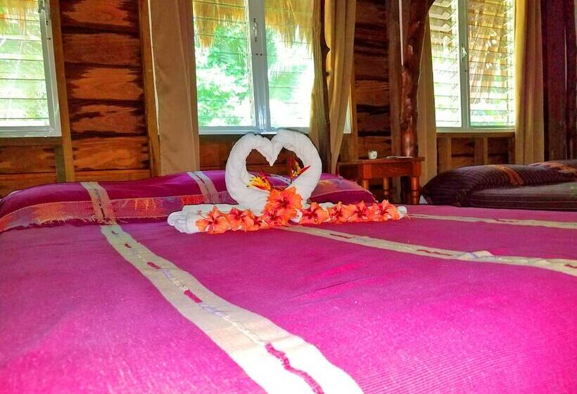 ホテル Martz Farm Treehouses & Cabanas