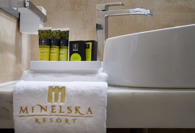 هتل Minelska Resort