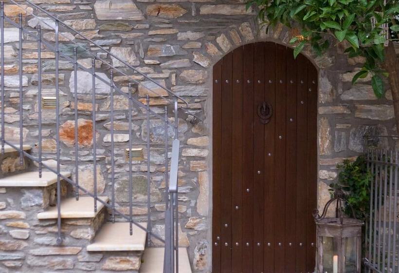 هتل Minelska Resort