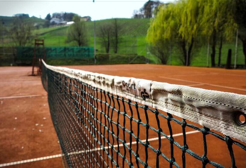 هتل Naturasort Holiday Houses