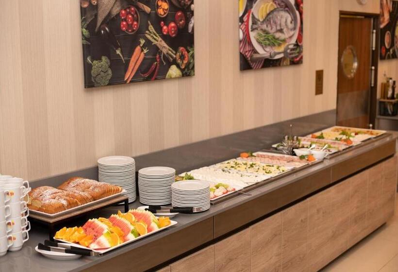 酒店 Nowy Zdrój Centrum Zdrowia I Wypoczynku