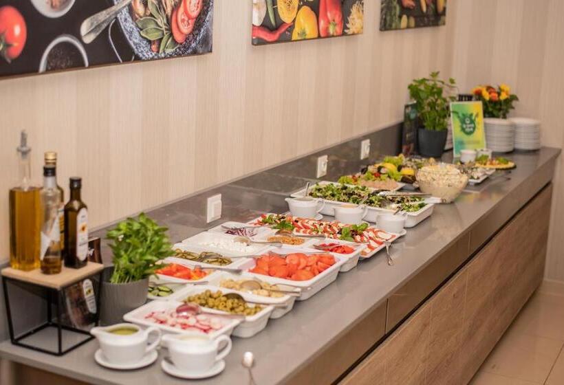 هتل Nowy Zdrój   Centrum Zdrowia I Wypoczynku