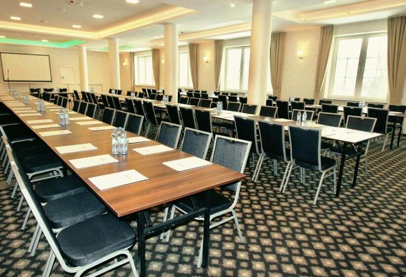 هتل Nowy Zdrój   Centrum Zdrowia I Wypoczynku