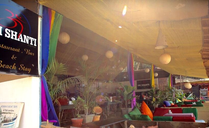 فندق Om Shanti Beach Stay Patnem
