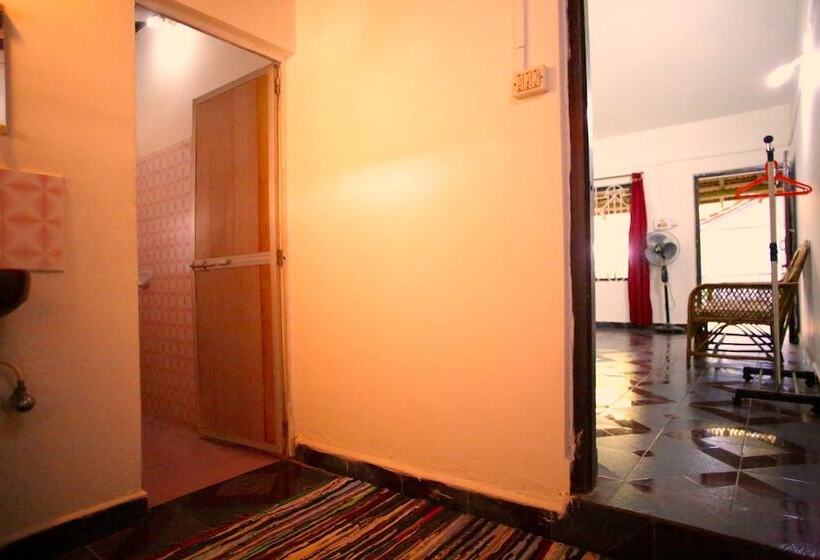 فندق Om Shanti Beach Stay Patnem