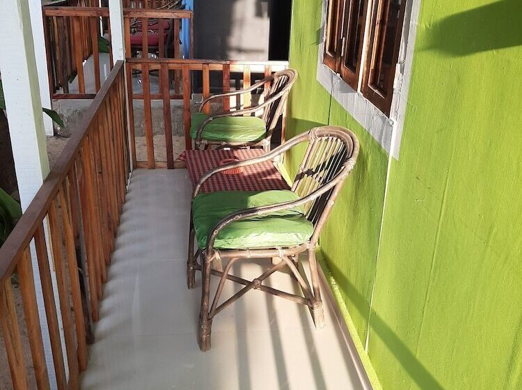 فندق Om Shanti Beach Stay Patnem