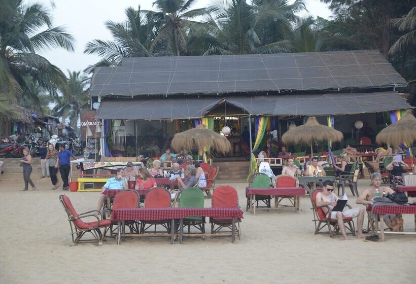 فندق Om Shanti Beach Stay Patnem