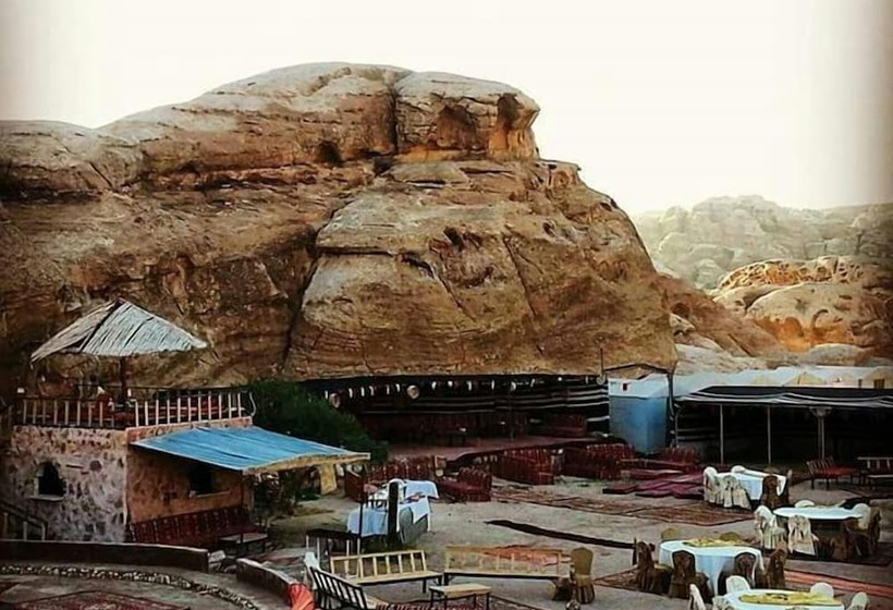 هتل Petra Mars Camp