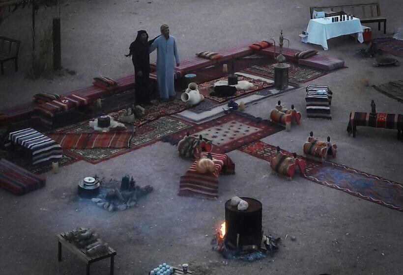 هتل Petra Mars Camp