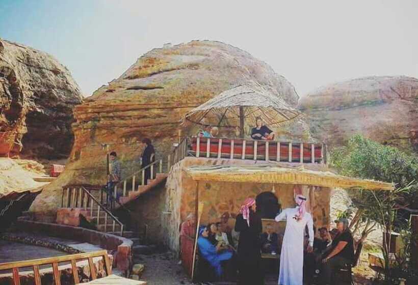هتل Petra Mars Camp
