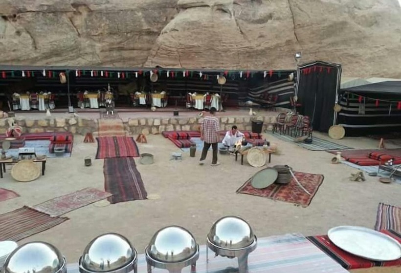 هتل Petra Mars Camp