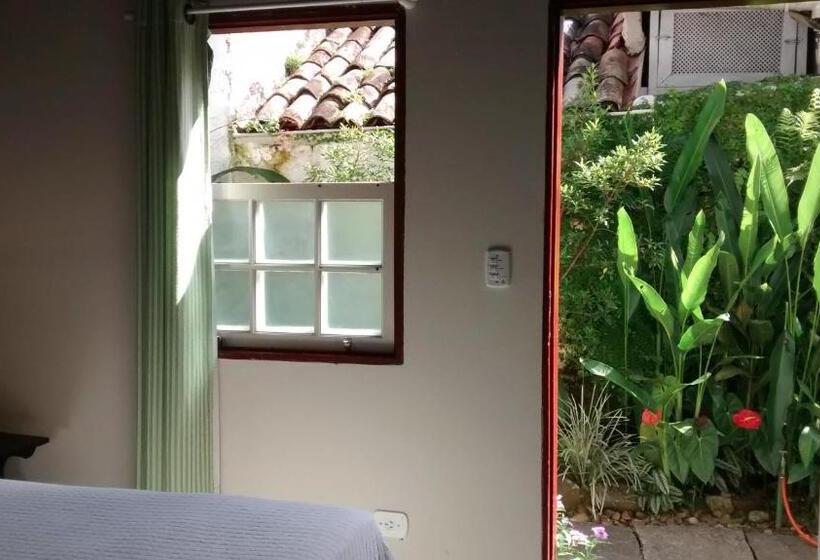 酒店 Pousada Arte Colonial   Casarão Histórico Do Séc Xviii   Lancha Própria