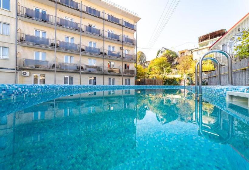 هتل Pansionat Primavera