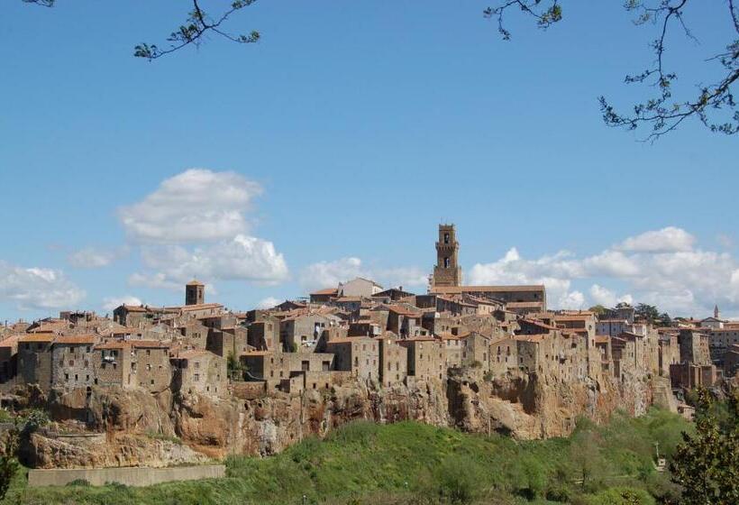 هتل روستایی Agriturismo Poggio Al Tufo