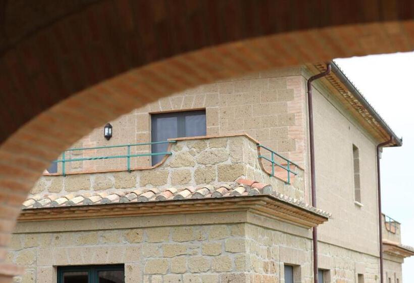 هتل روستایی Agriturismo Poggio Al Tufo