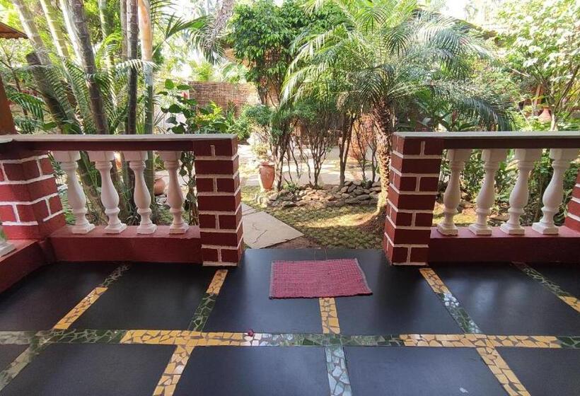 酒店 Shawnels Beach Resort