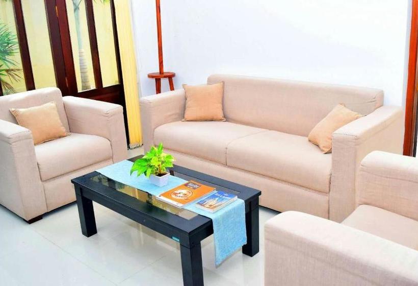 فندق So What Boutique