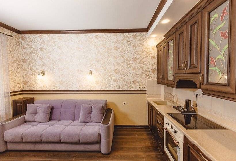 هتل Villa Polianna