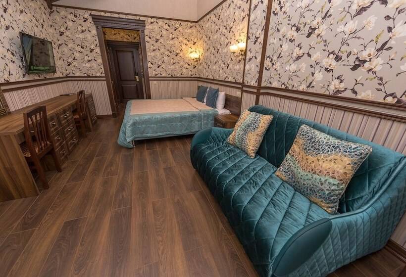 هتل Villa Polianna