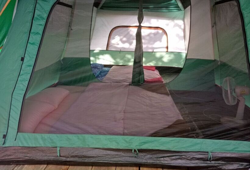 Koh Rong Love Resort   Hostel