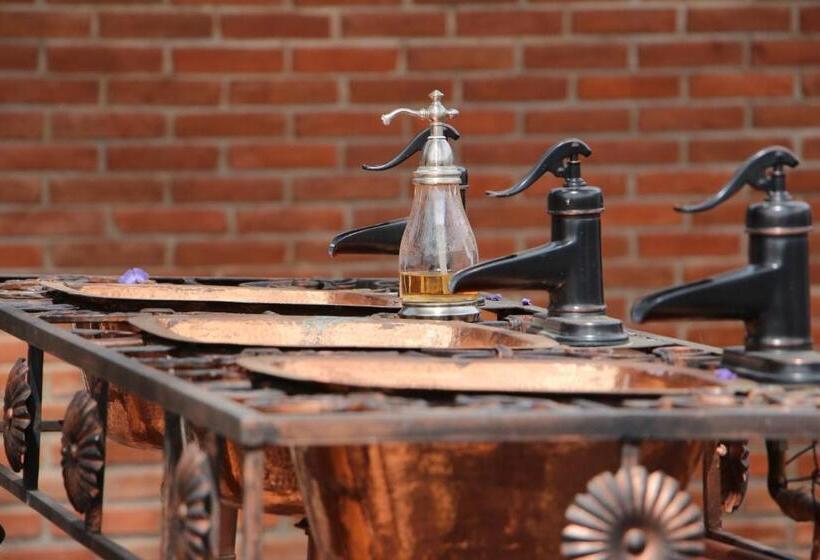 La Capilla Hotel Boutique