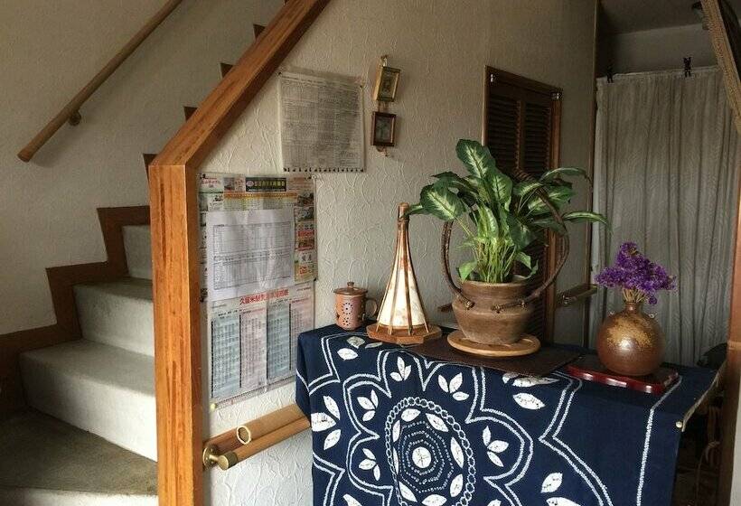 펜션 Ladies Inn Motomachi Caters To Women