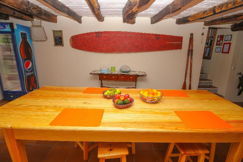 بنسيون Madeira Surf Lodge