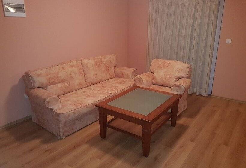 پانسیون Motel Monako