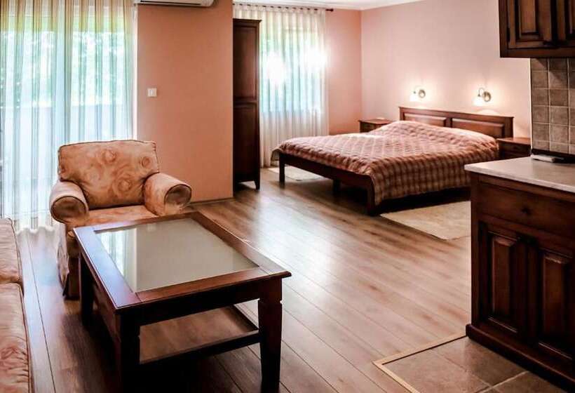 پانسیون Motel Monako