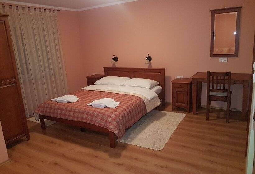 پانسیون Motel Monako