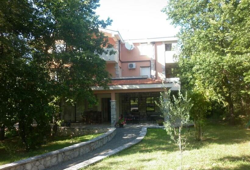 پانسیون Motel Monako