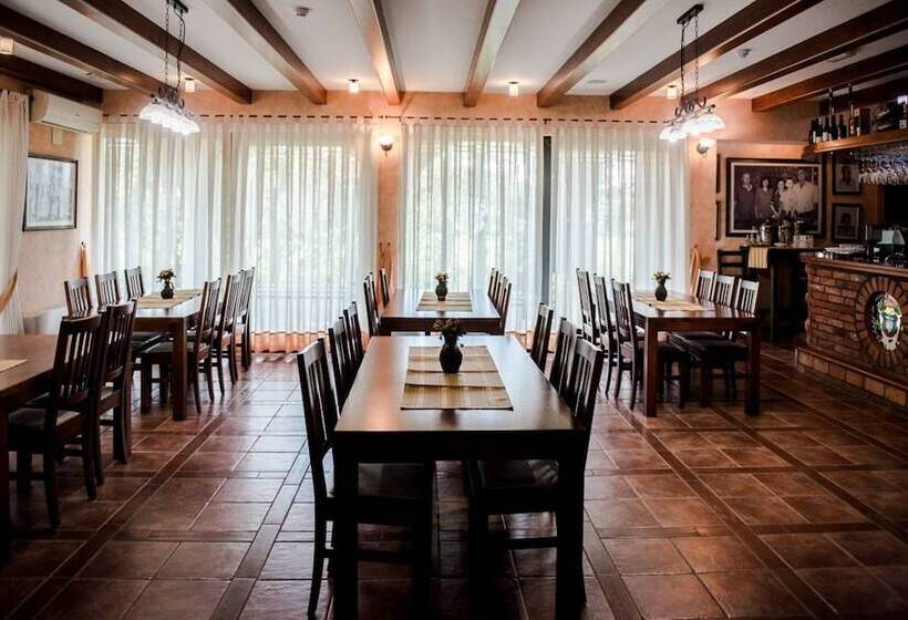 پانسیون Motel Monako