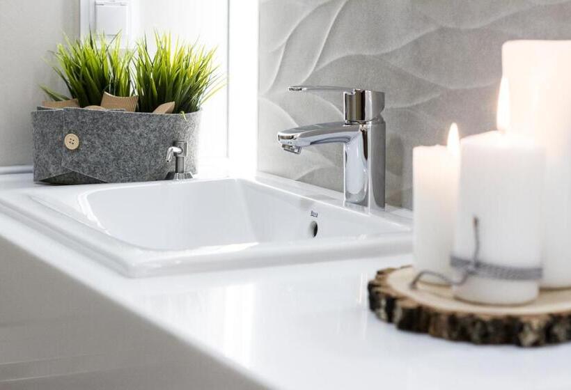 پانسیون Novobilski   Pod Wyciągiem Bania I Kotelnica, Obok Termy Bania