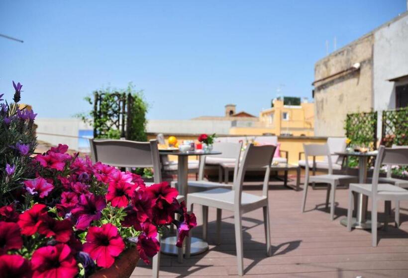 פנסיון Piccola Navona Roof Garden