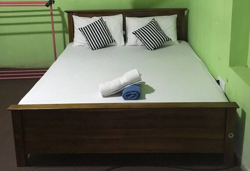 بنسيون Sigiri Lion Lodge