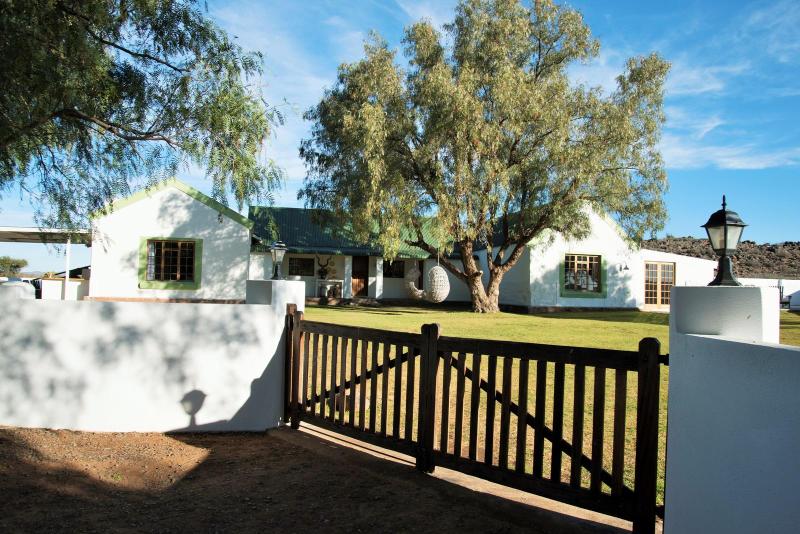 بنسيون Sweetfontein Boutique Farm Lodge