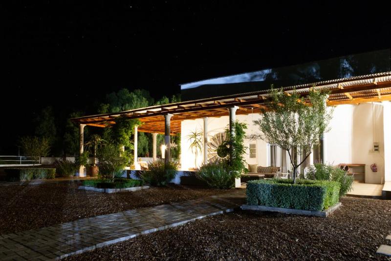 بنسيون Sweetfontein Boutique Farm Lodge
