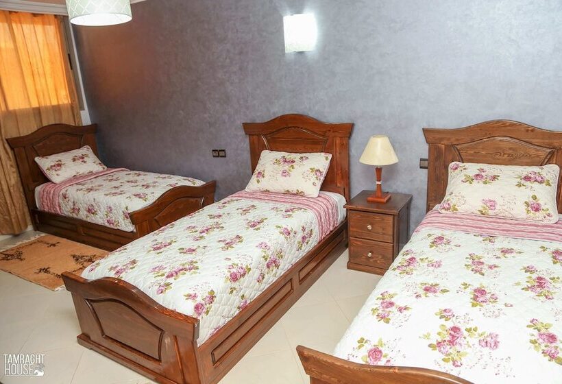 پانسیون Tamraght House Bay