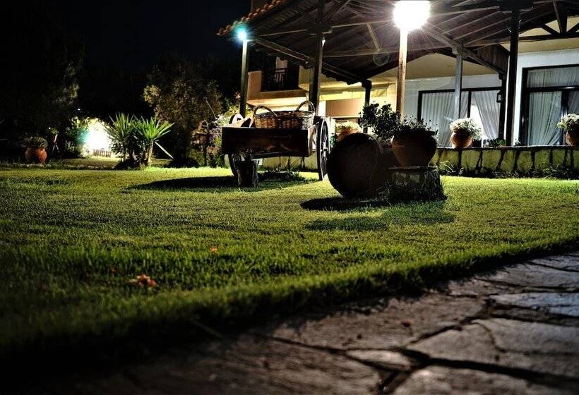 Pension Karvounoskala