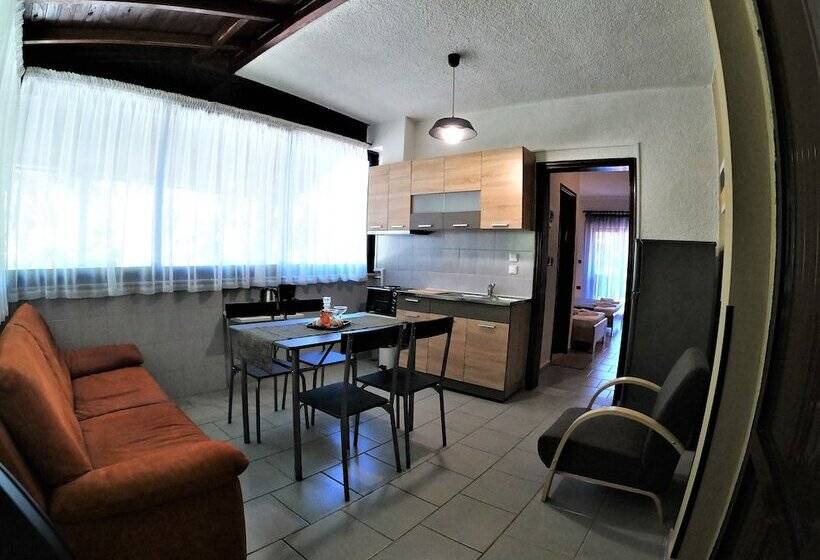 Pension Karvounoskala