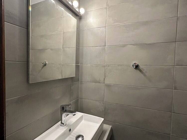 Pension Karvounoskala