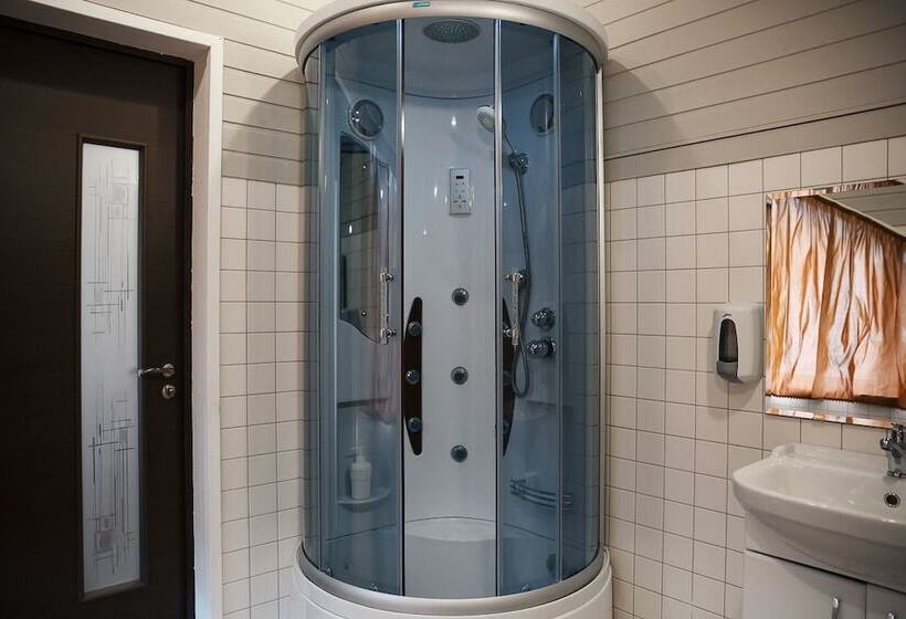 منتجع Tsarstvo Korolevstvo