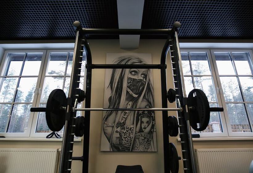 منتجع Tsarstvo Korolevstvo