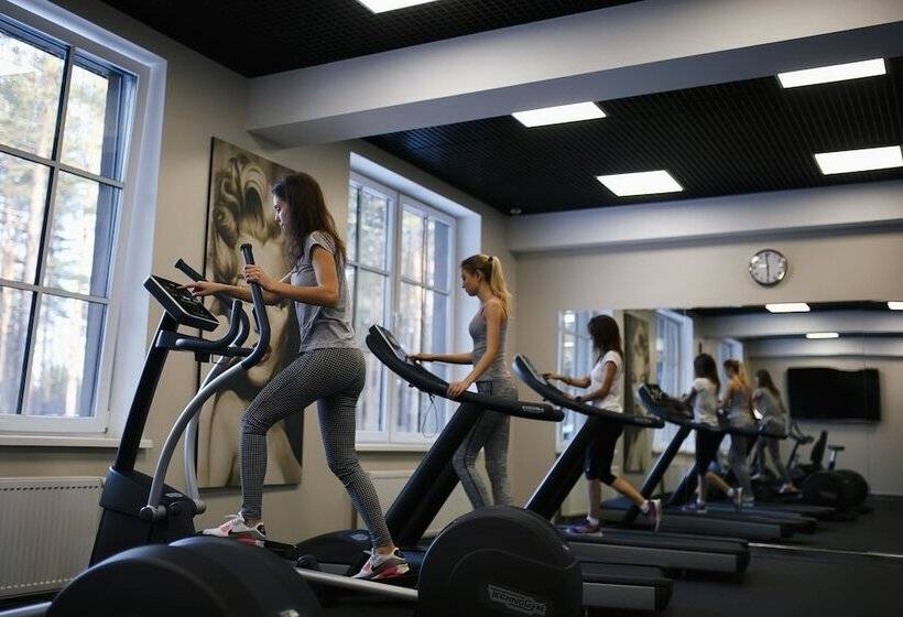 منتجع Tsarstvo Korolevstvo