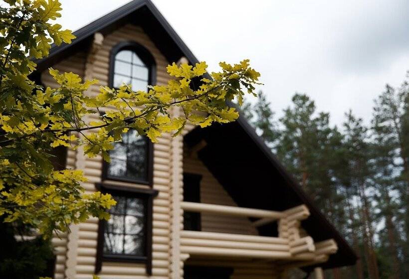 منتجع Tsarstvo Korolevstvo