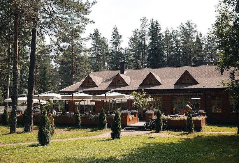 منتجع Tsarstvo Korolevstvo