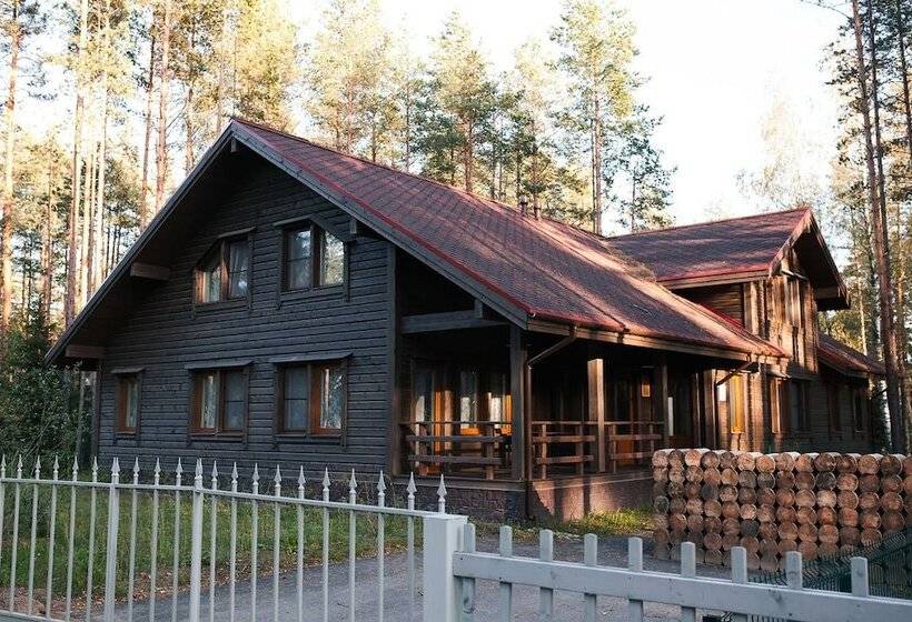 منتجع Tsarstvo Korolevstvo