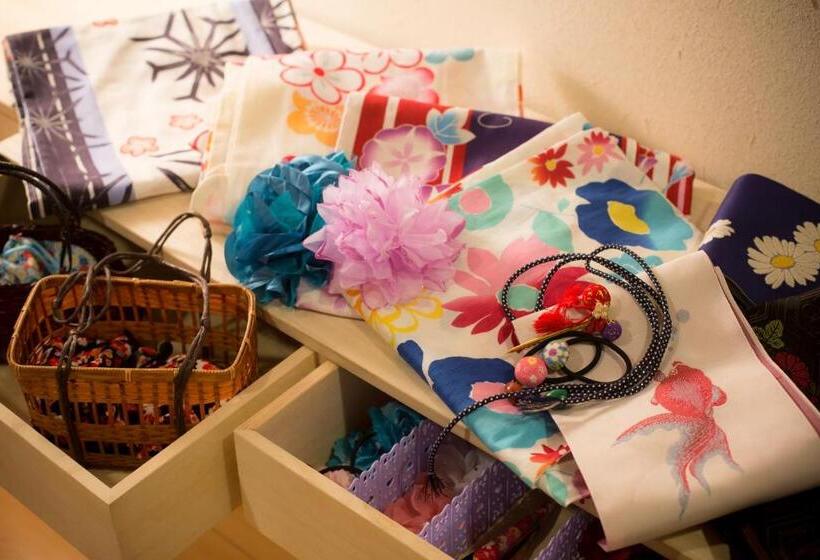 ريوكان Kinosaki Onsen Hanakouji Saigetsu