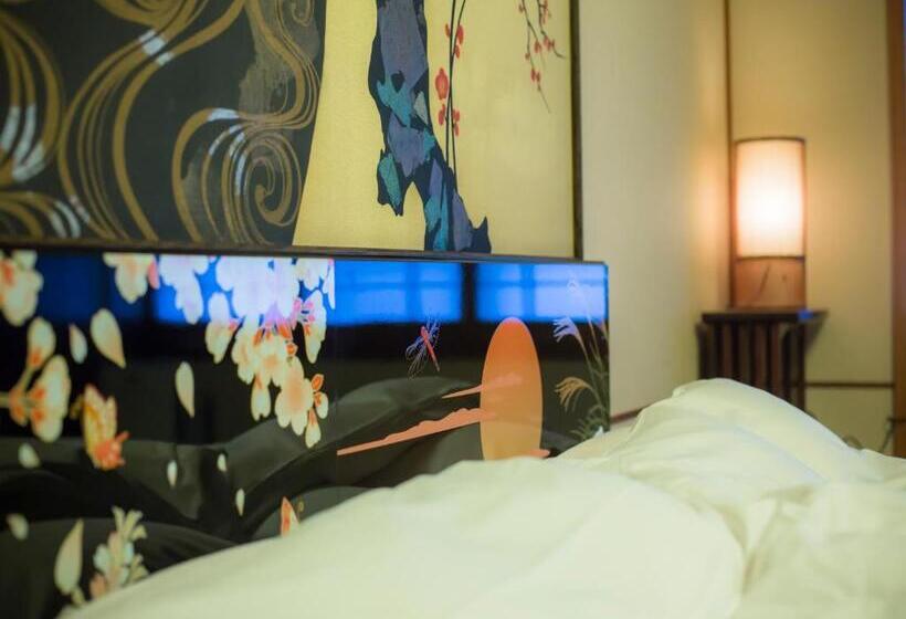 ريوكان Kinosaki Onsen Hanakouji Saigetsu