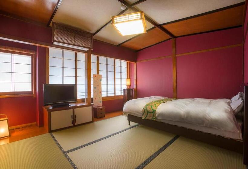 ريوكان Kinosaki Onsen Hanakouji Saigetsu